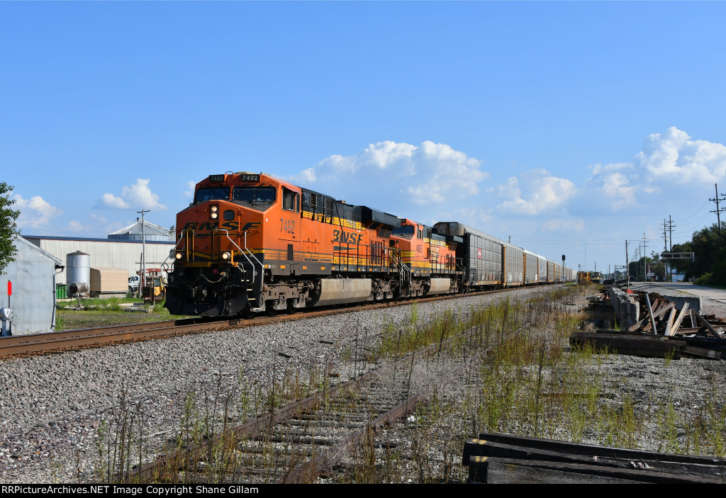 BNSF 7492